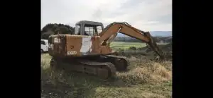 日立 油圧ショベル EX120