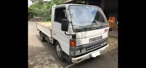 マツダ トラック タイタン（ホワイト）