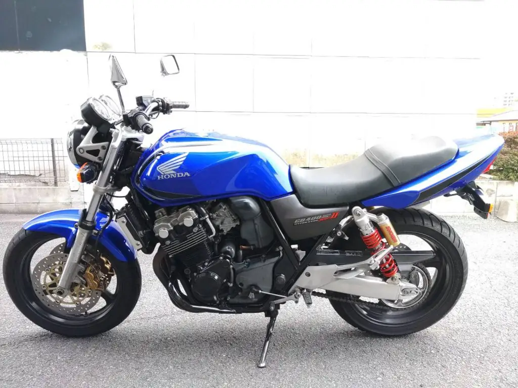 ホンダ CB400（ブルー）