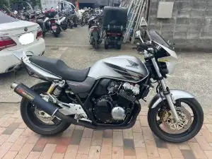 ホンダ CB400（シルバー）